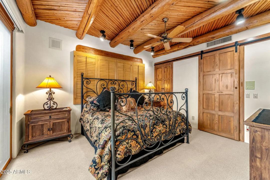 Real Estate Picture 33