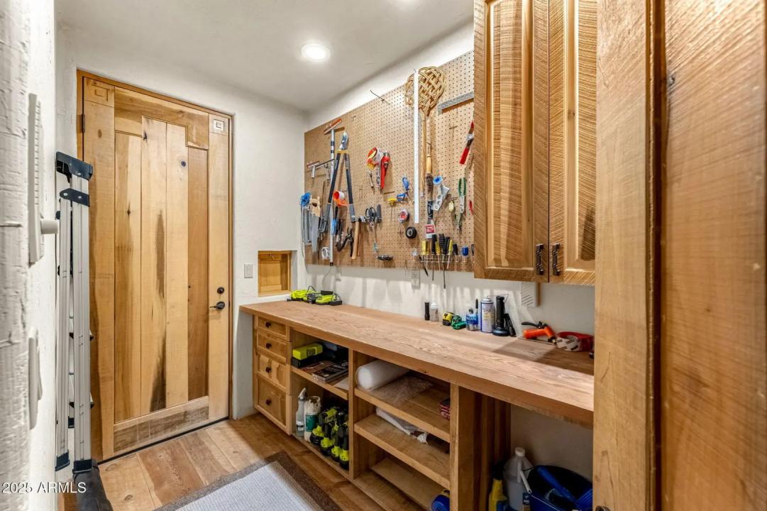 Real Estate Picture 40