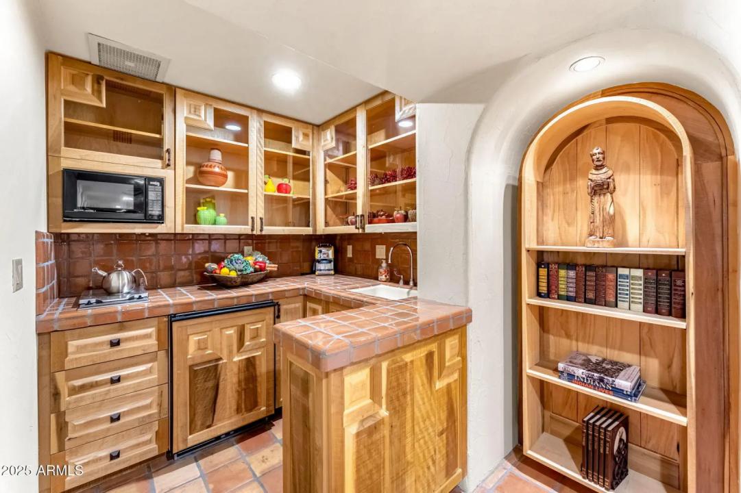 Real Estate Picture 47