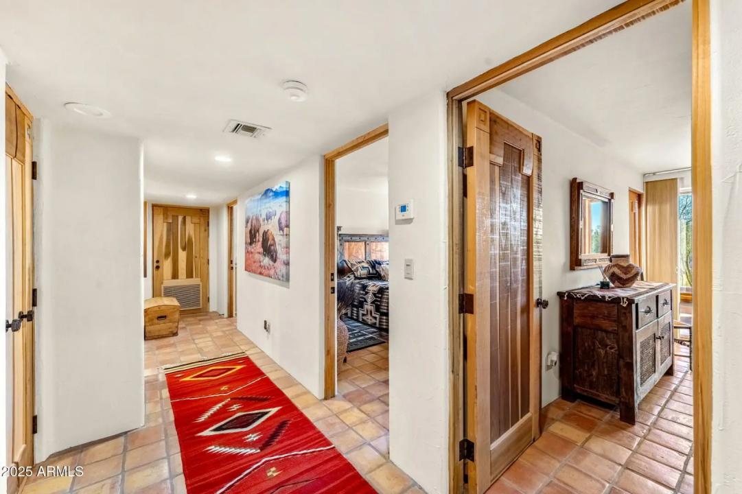 Real Estate Picture 49