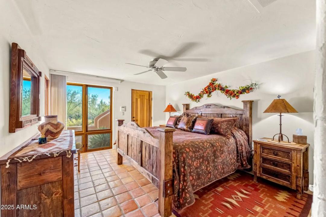 Real Estate Picture 50