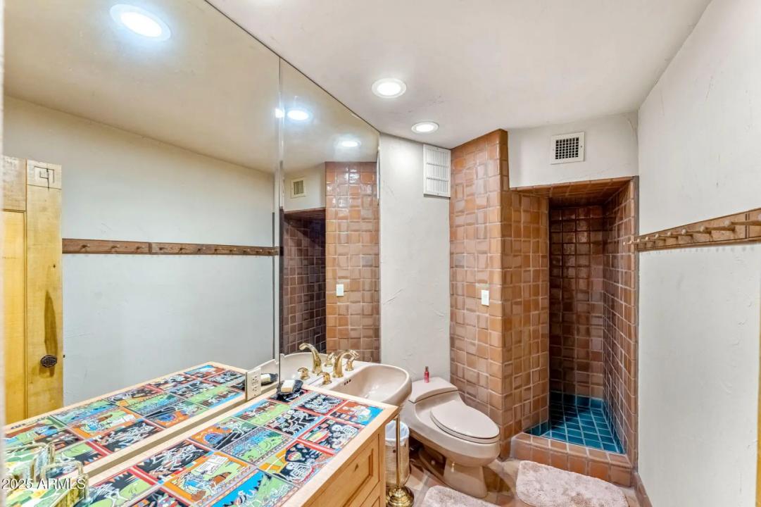 Real Estate Picture 54