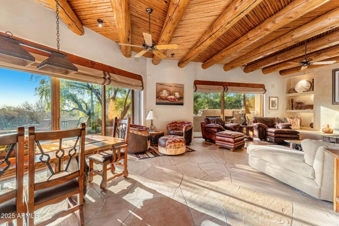 Real Estate Picture 9
