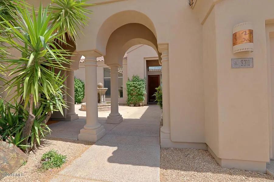 Real Estate Picture 2