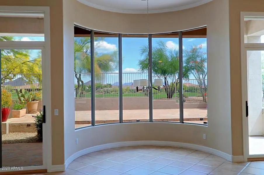 Real Estate Picture 8