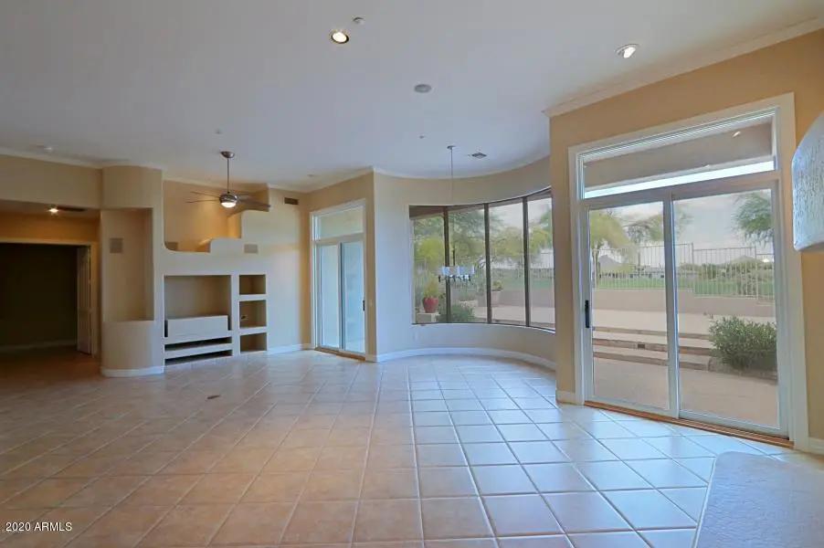Real Estate Picture 10
