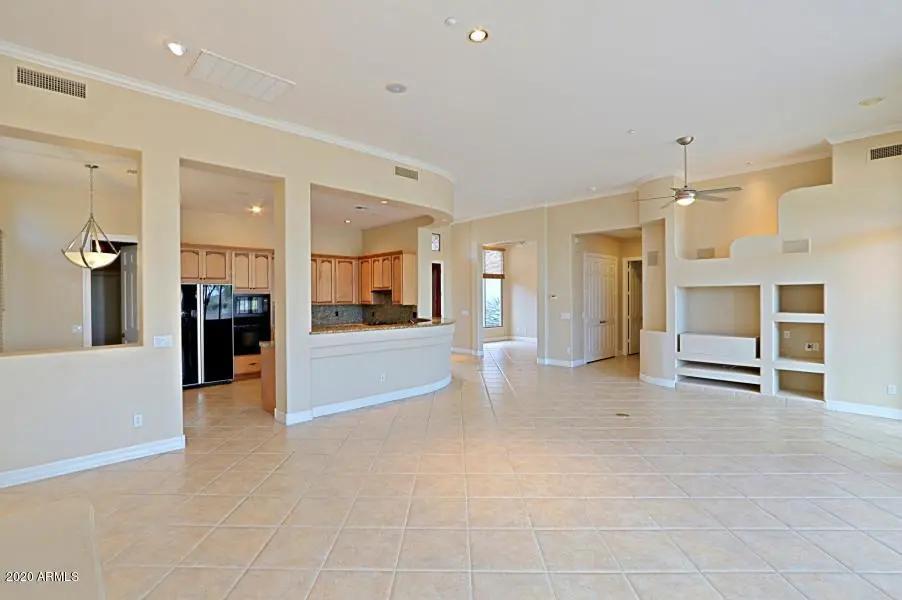 Real Estate Picture 11