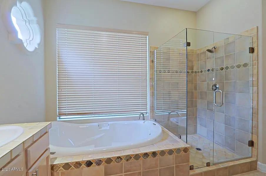 Real Estate Picture 25