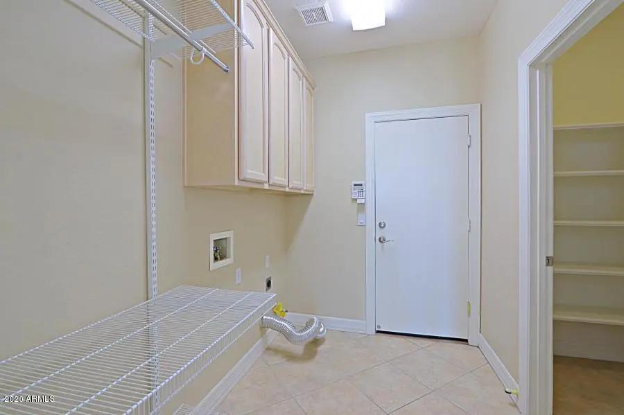 Real Estate Picture 35