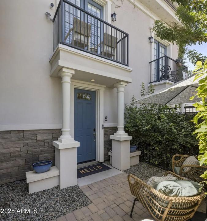 Real Estate Picture 2