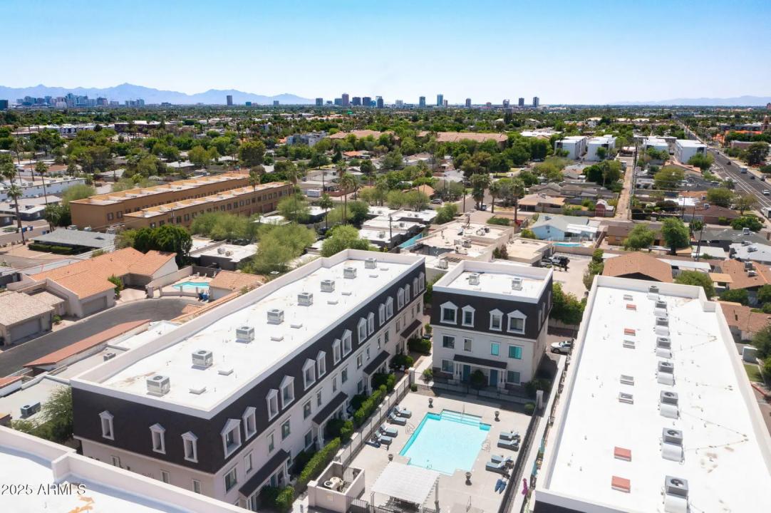 Real Estate Picture 31