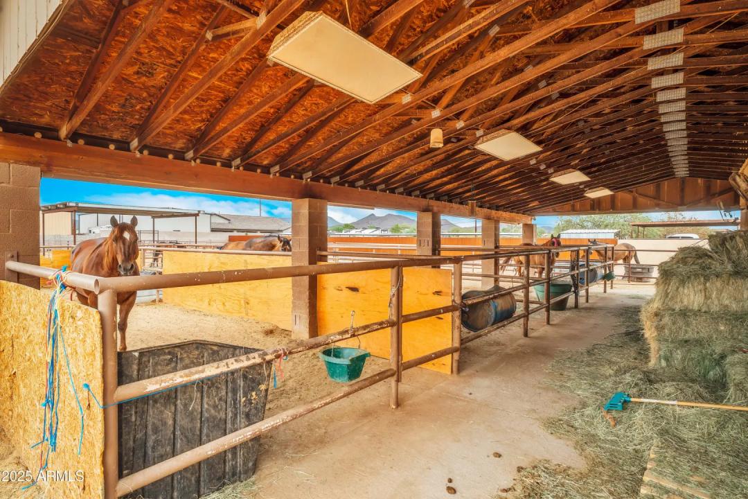 Real Estate Picture 44