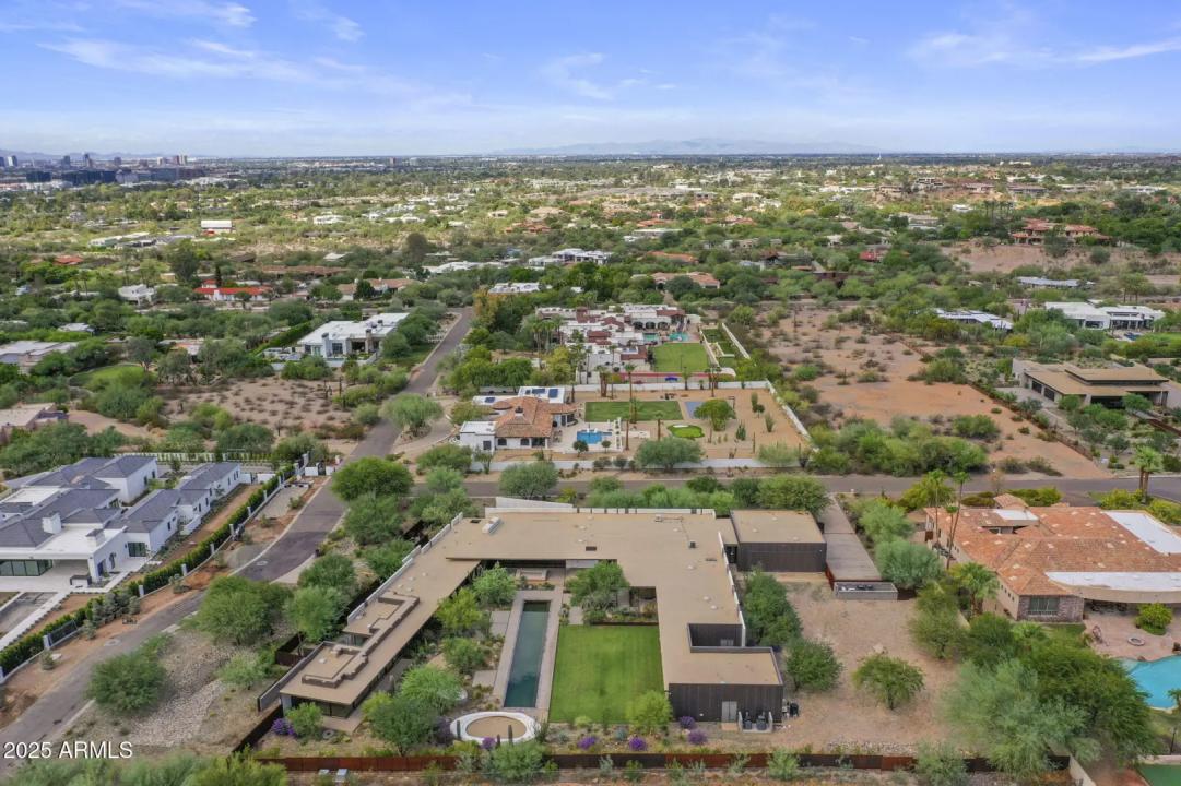 Real Estate Picture 44
