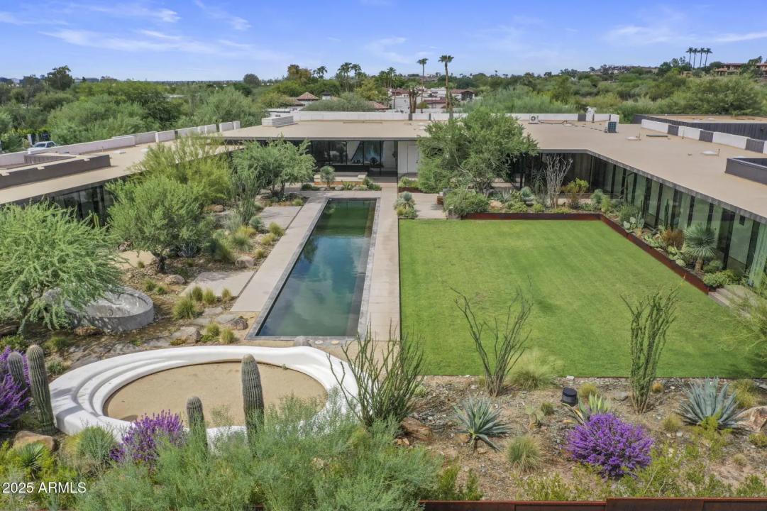 Real Estate Picture 38