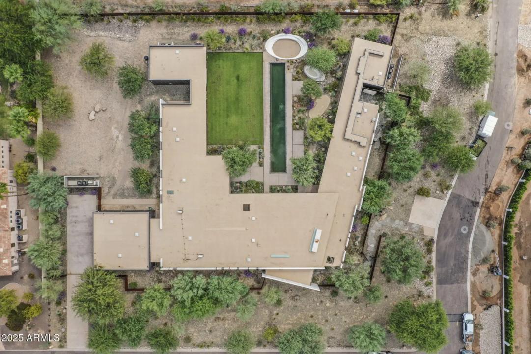 Real Estate Picture 45