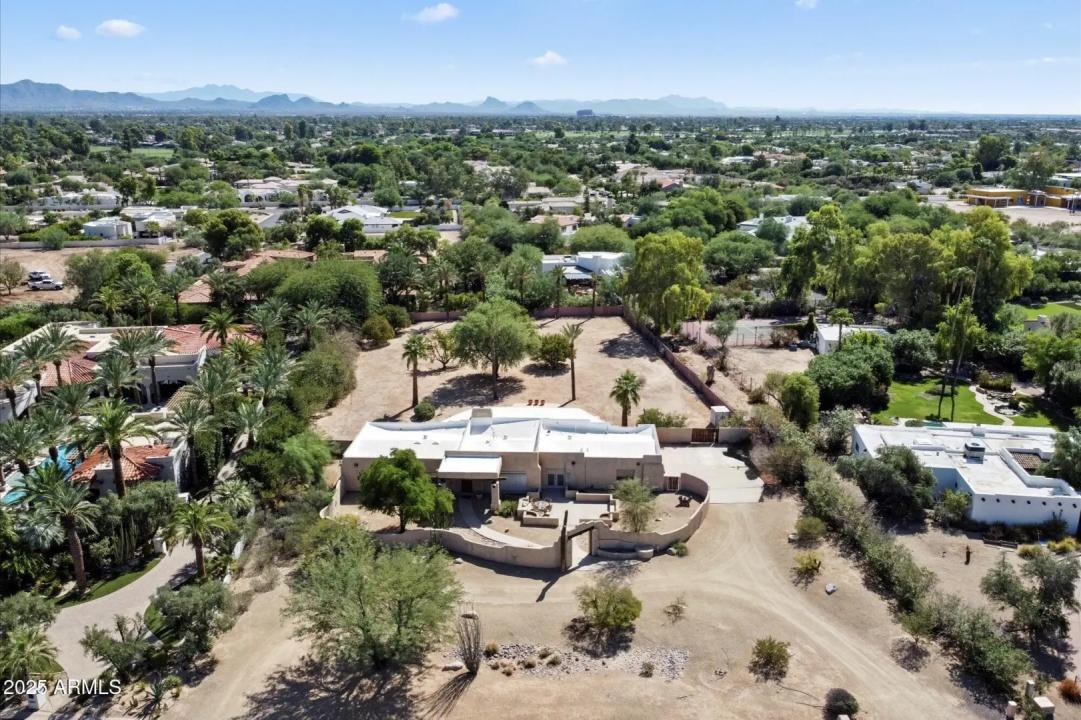 Real Estate Picture 2