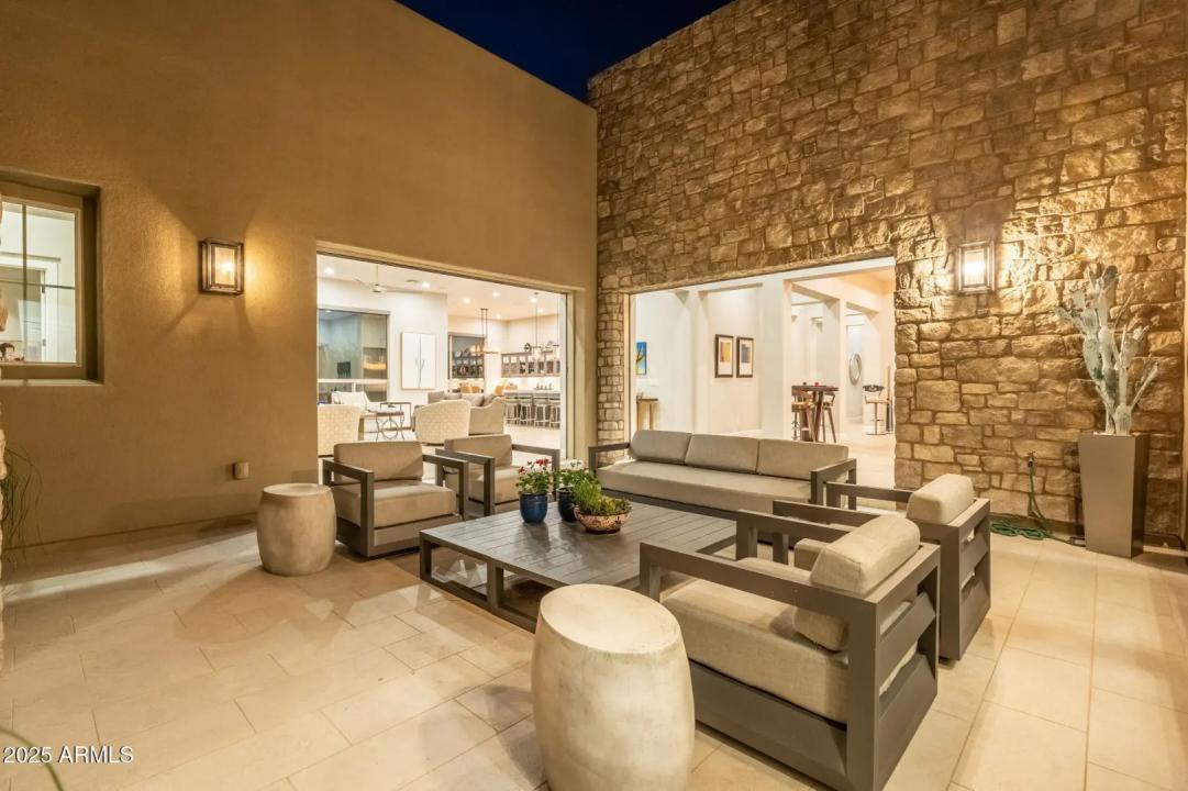 Real Estate Picture 19
