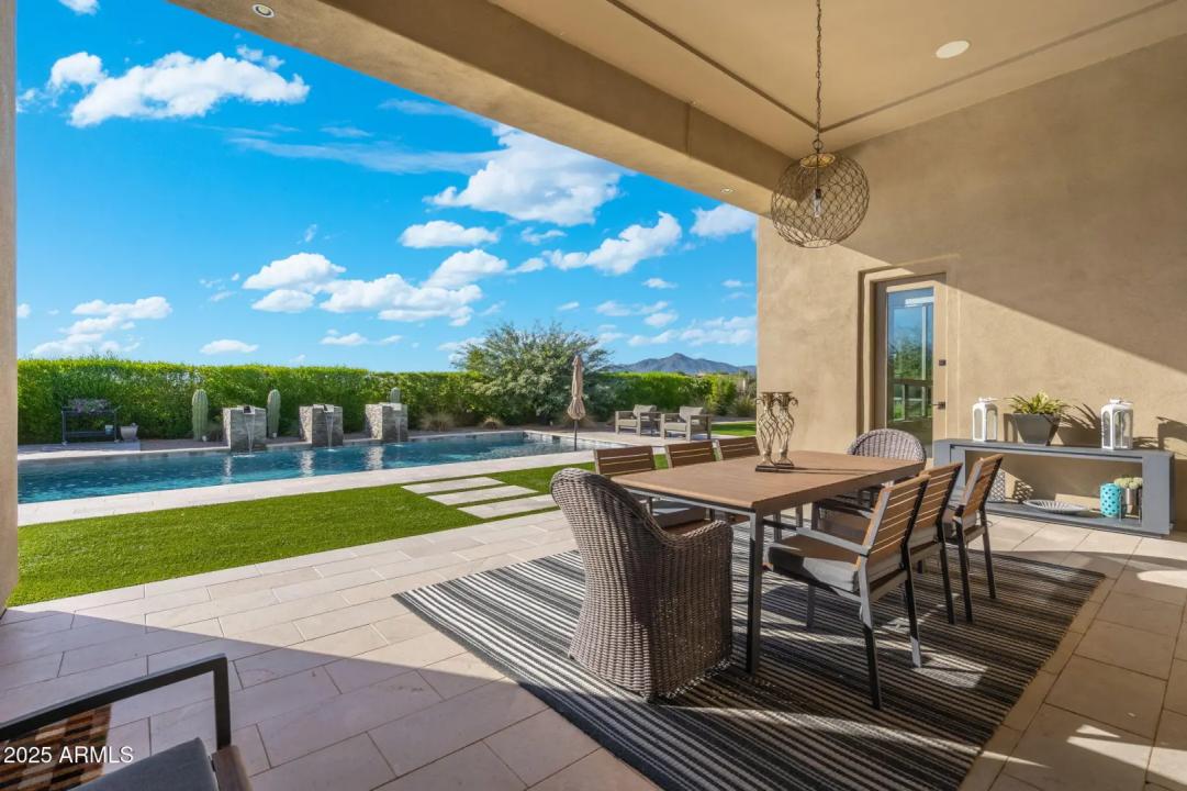 Real Estate Picture 26