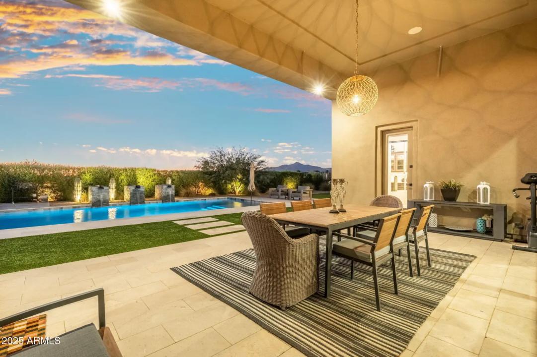 Real Estate Picture 28