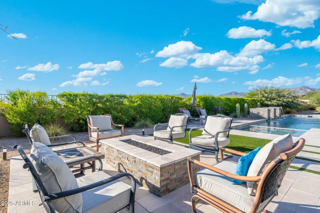 Real Estate Picture 78