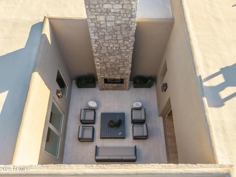 Real Estate Picture 65
