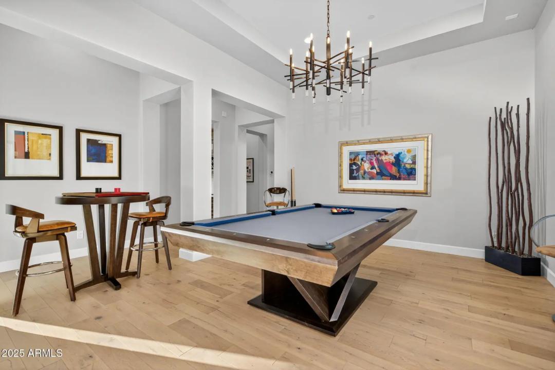 Real Estate Picture 37