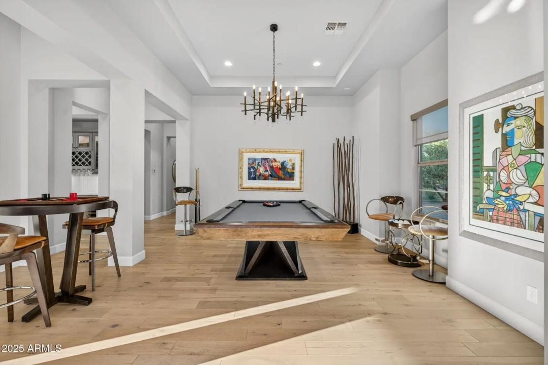 Real Estate Picture 38