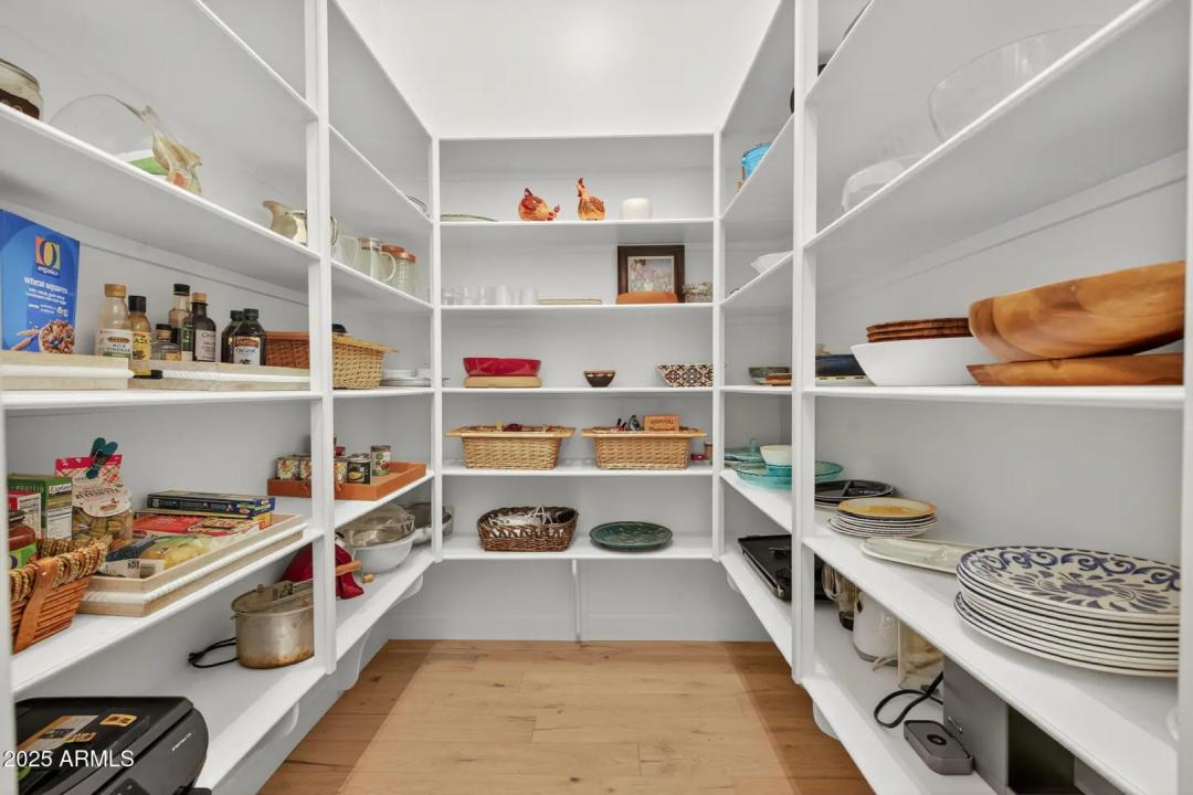 Real Estate Picture 35
