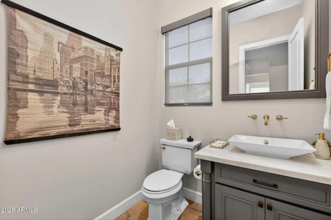 Real Estate Picture 40