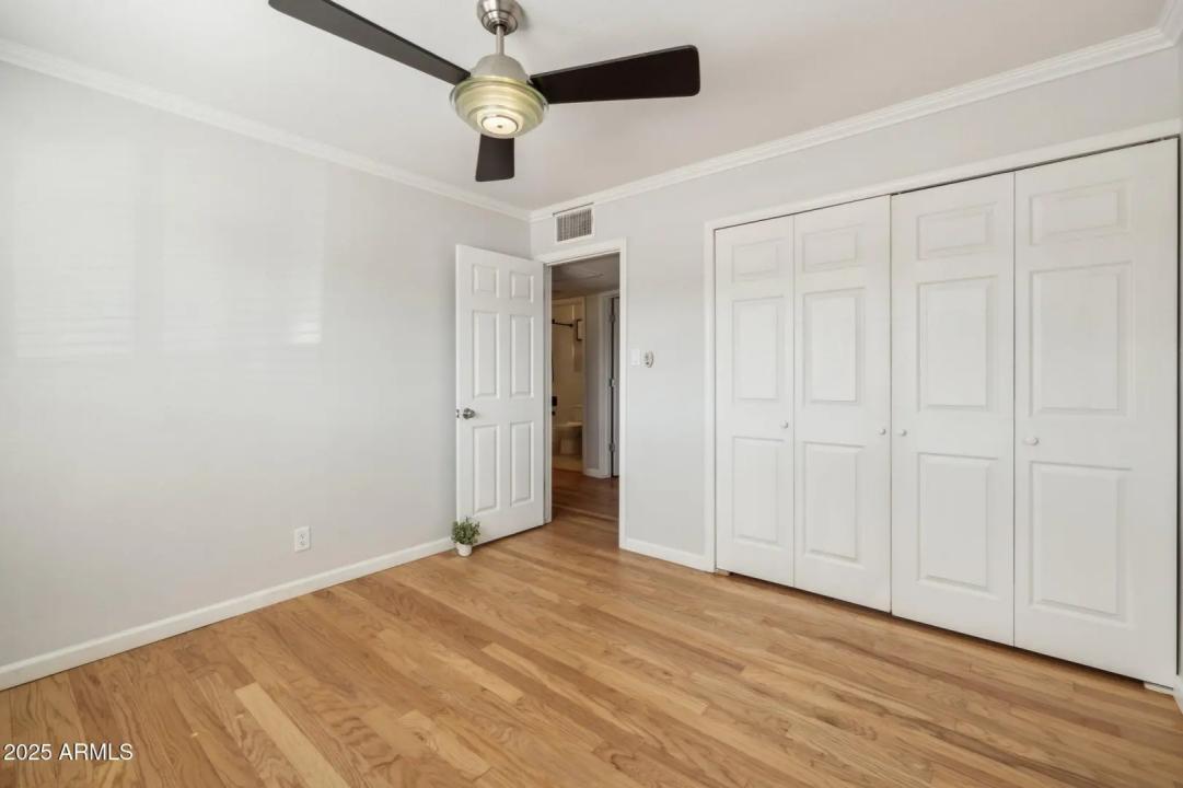 Real Estate Picture 21