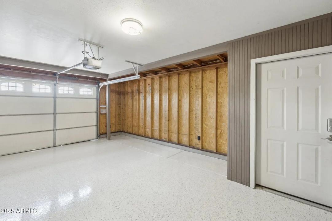 Real Estate Picture 37