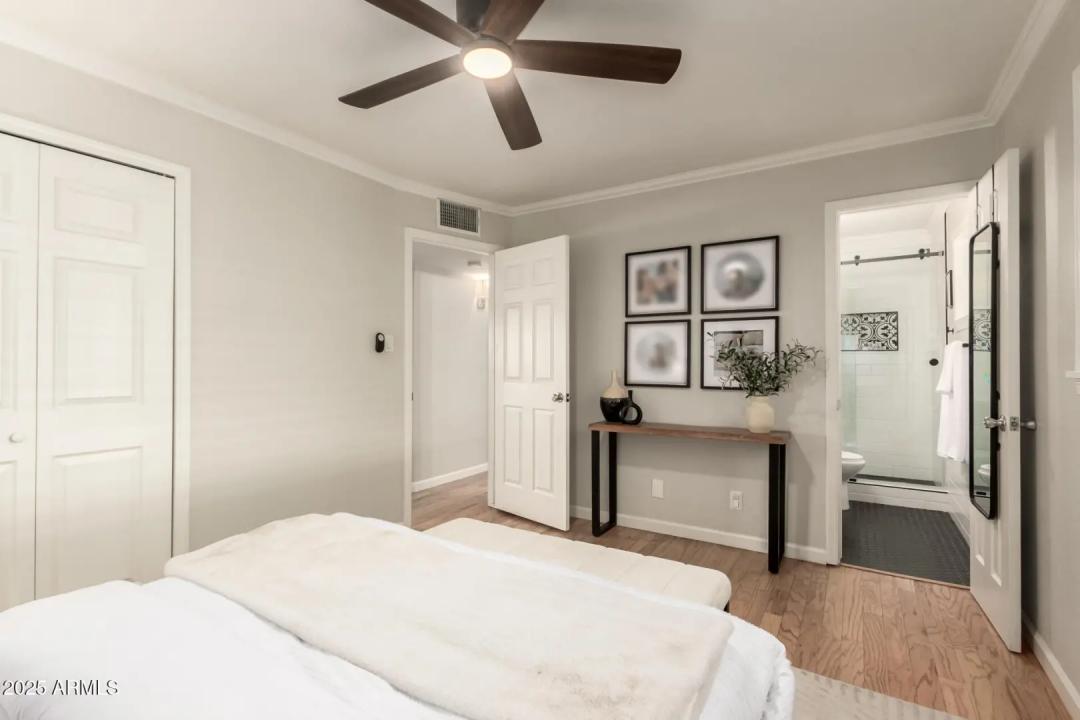 Real Estate Picture 18