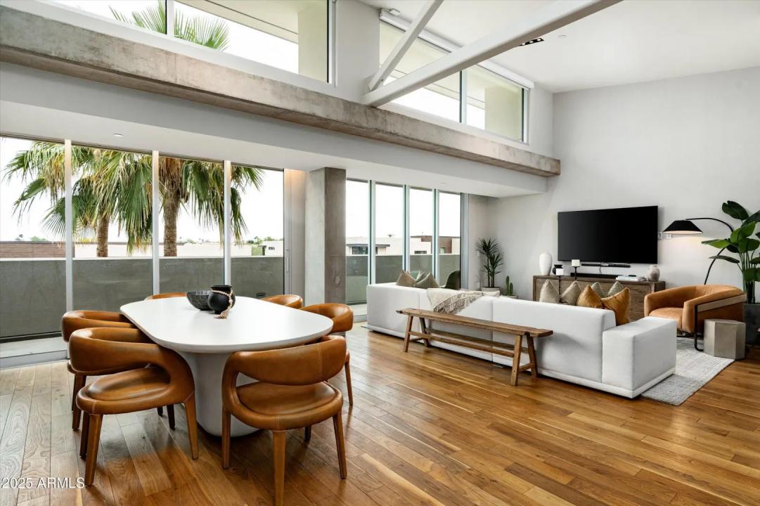 Real Estate Picture 2