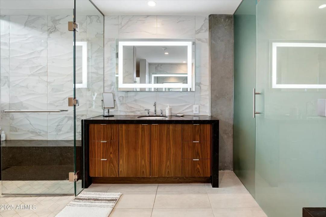 Real Estate Picture 15