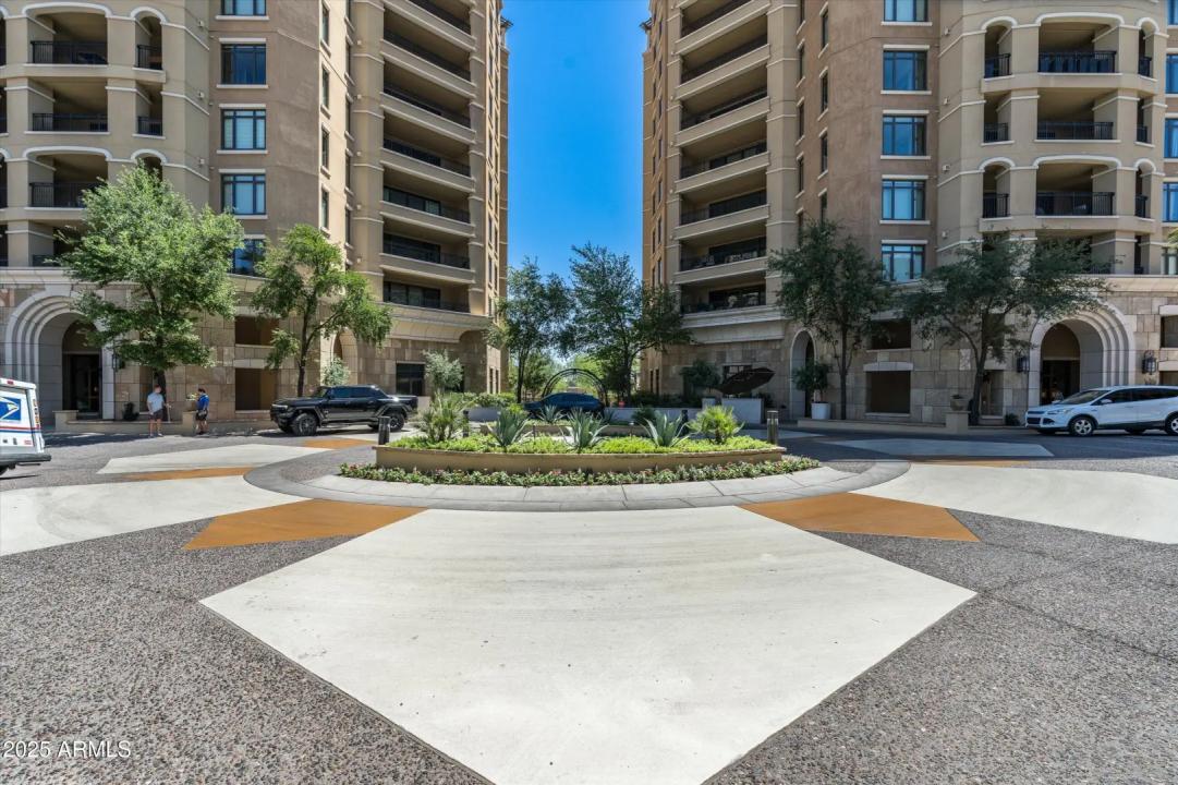 Real Estate Picture 2