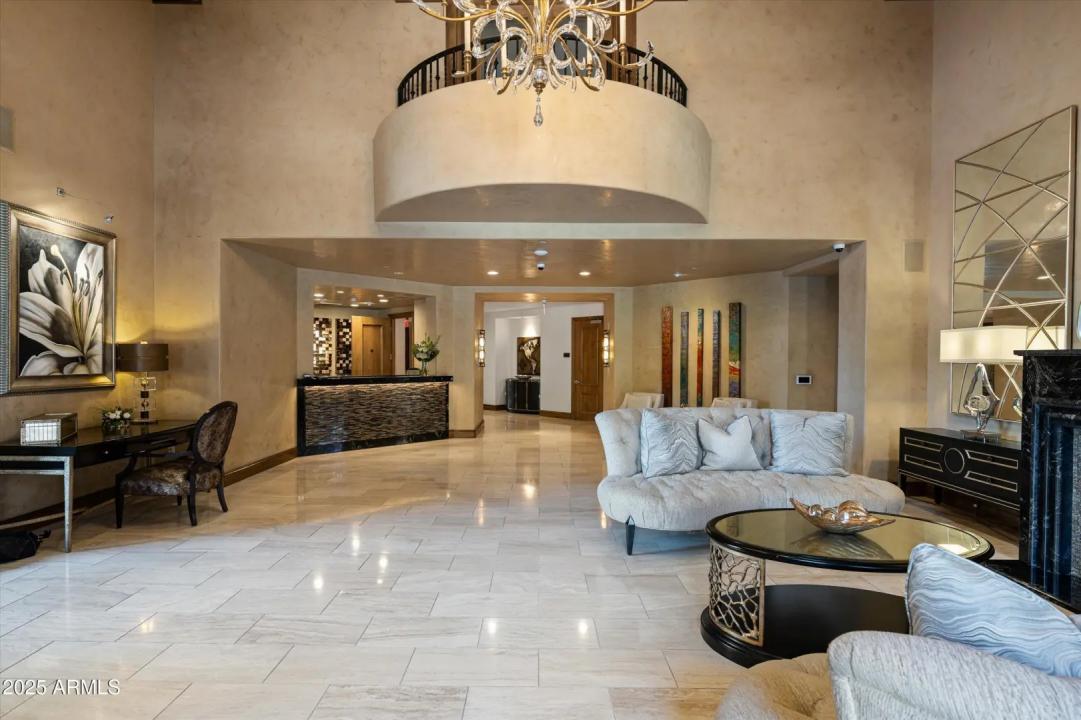 Real Estate Picture 22