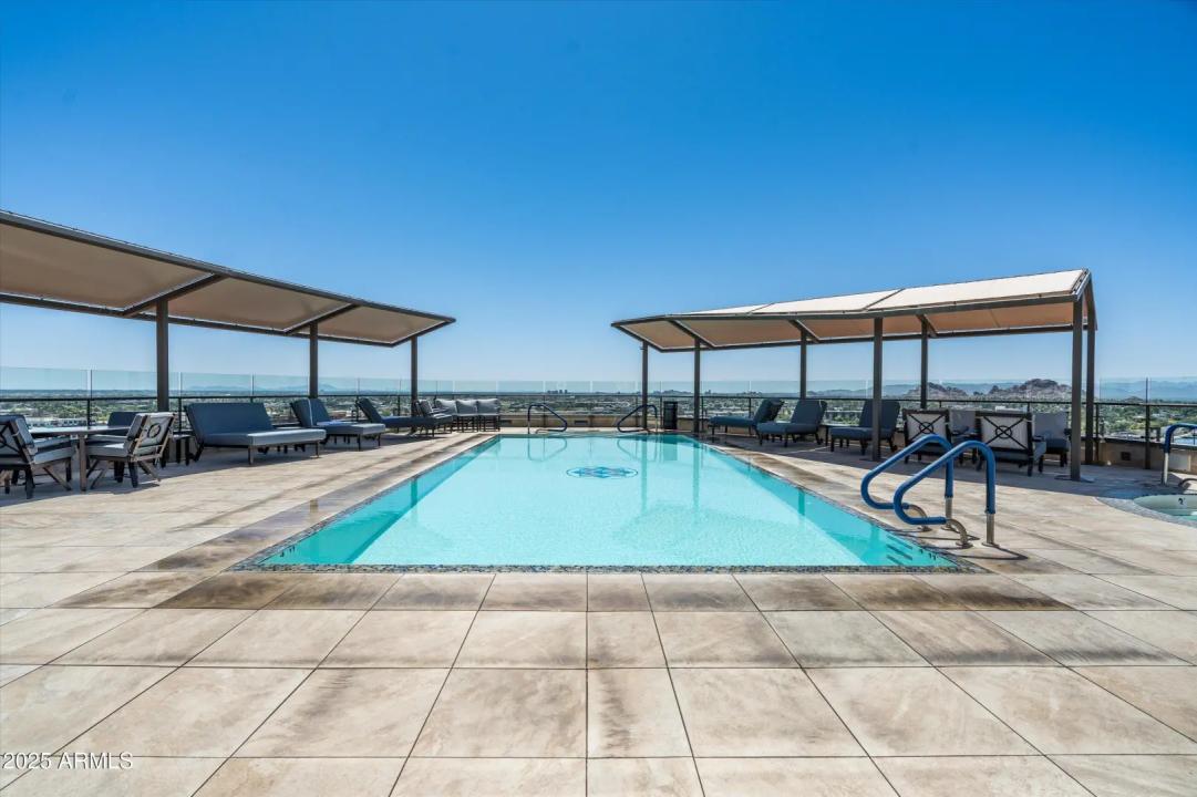 Real Estate Picture 27