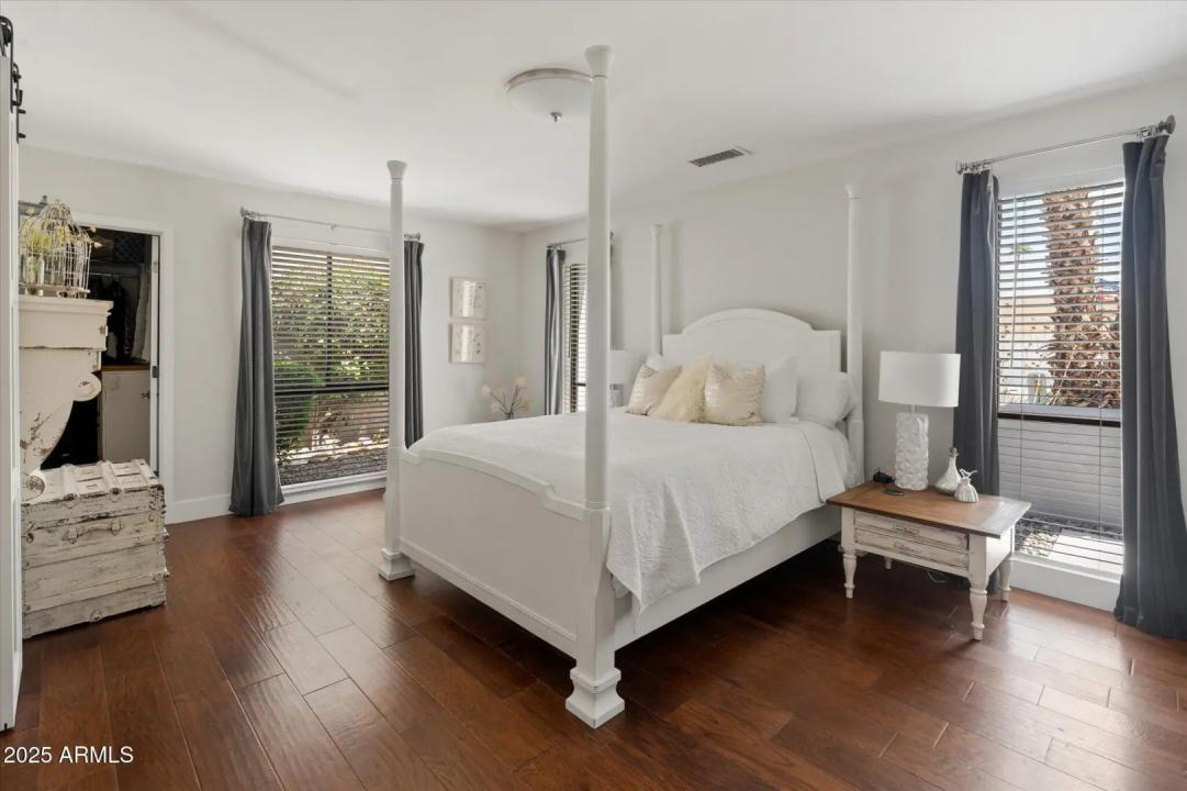 Real Estate Picture 21