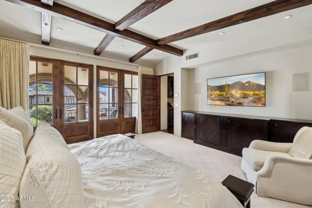 Real Estate Picture 30