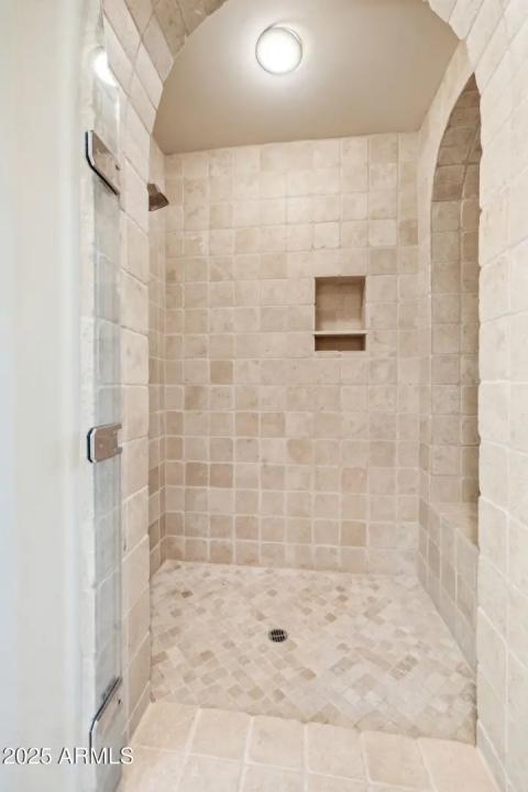 Real Estate Picture 40