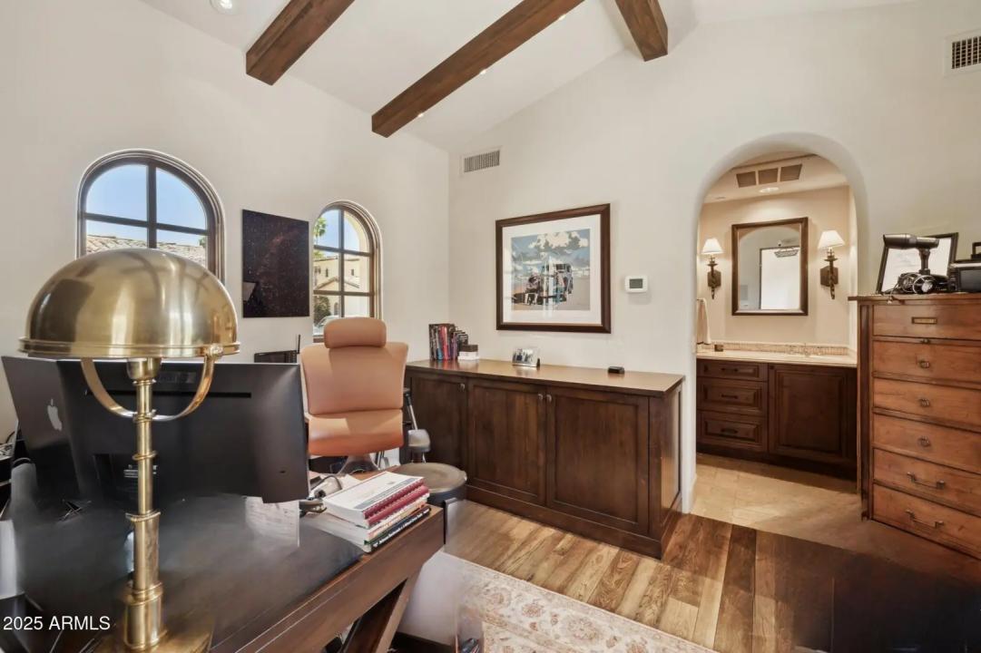 Real Estate Picture 42