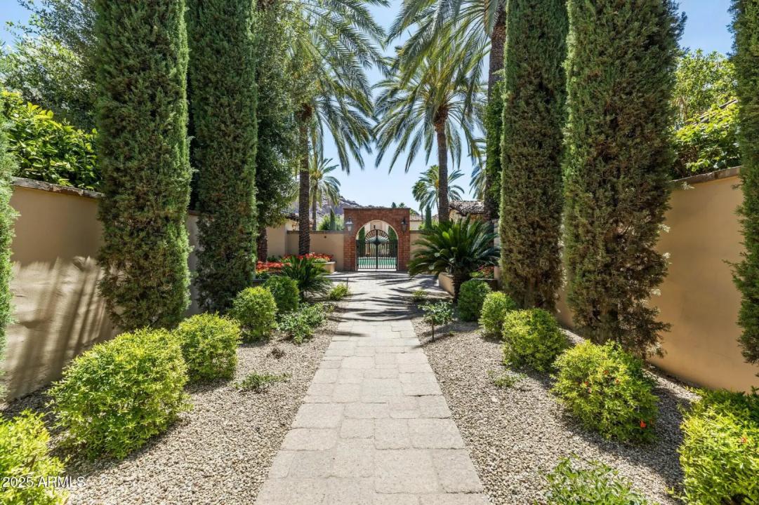 Real Estate Picture 47