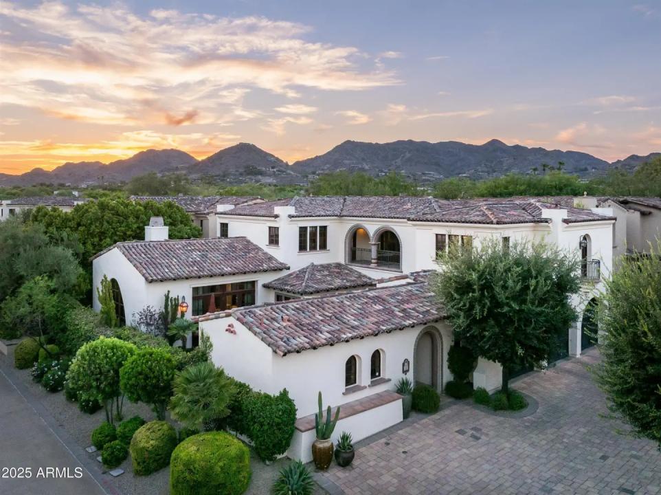 Real Estate Picture 44