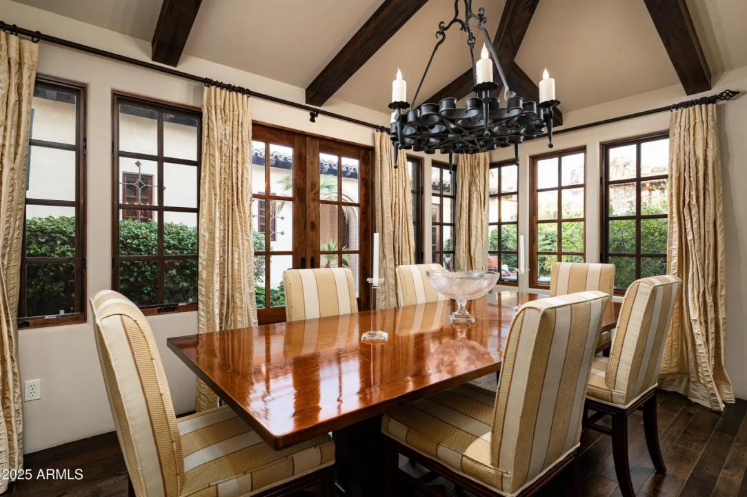 Real Estate Picture 23
