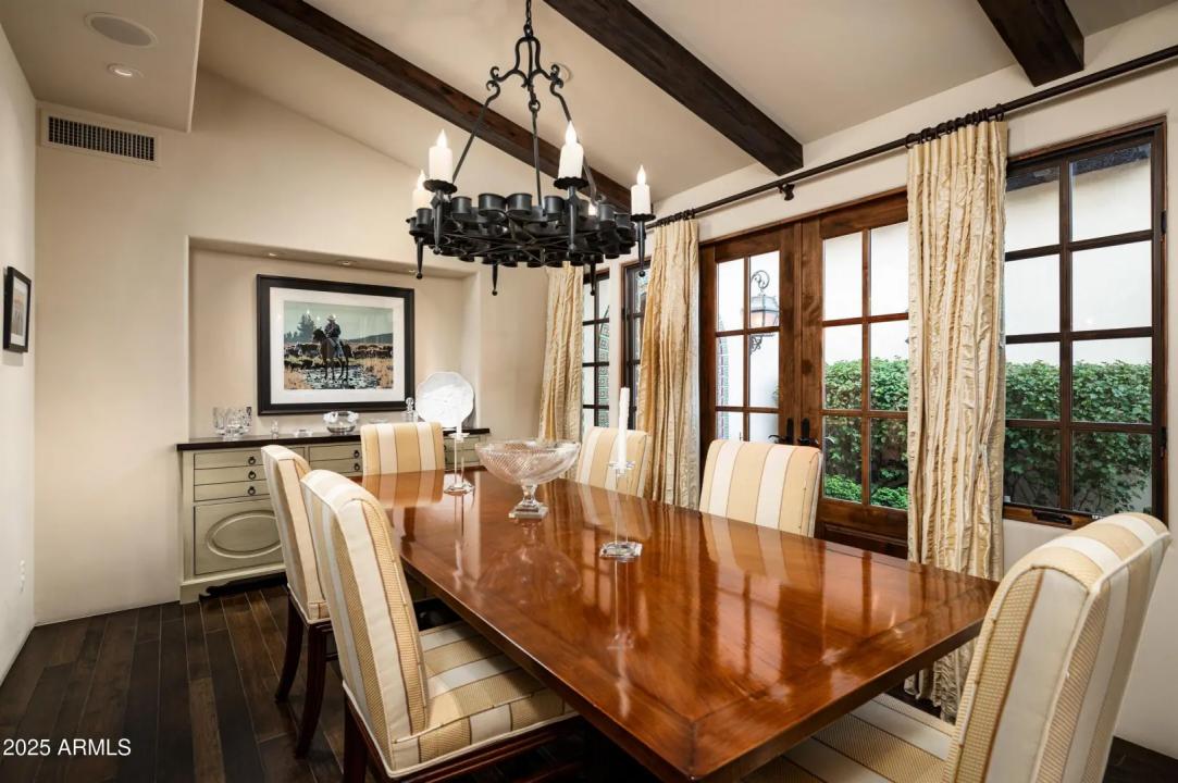 Real Estate Picture 22