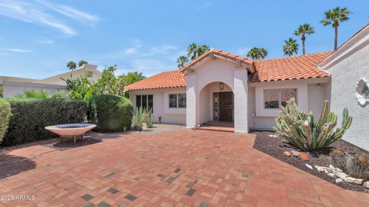 Real Estate Picture 2