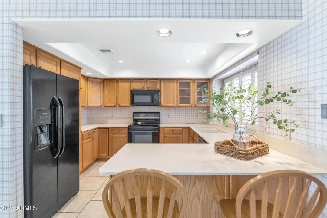 Real Estate Picture 11