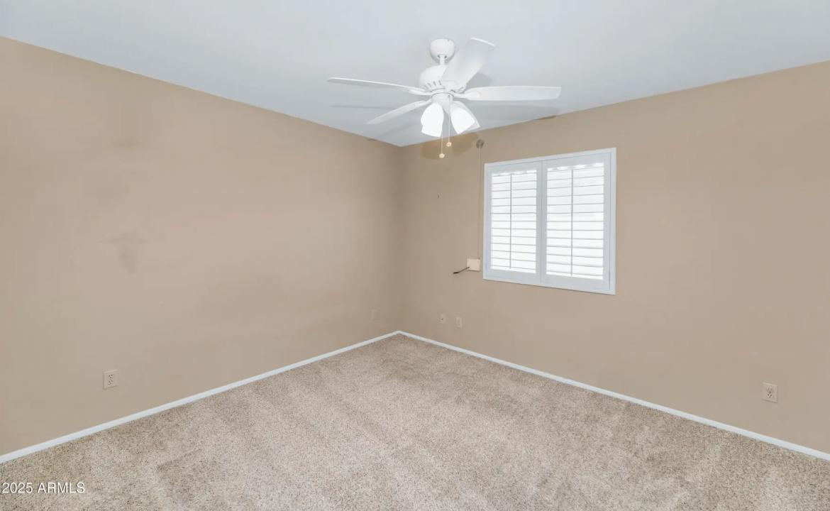 Real Estate Picture 20