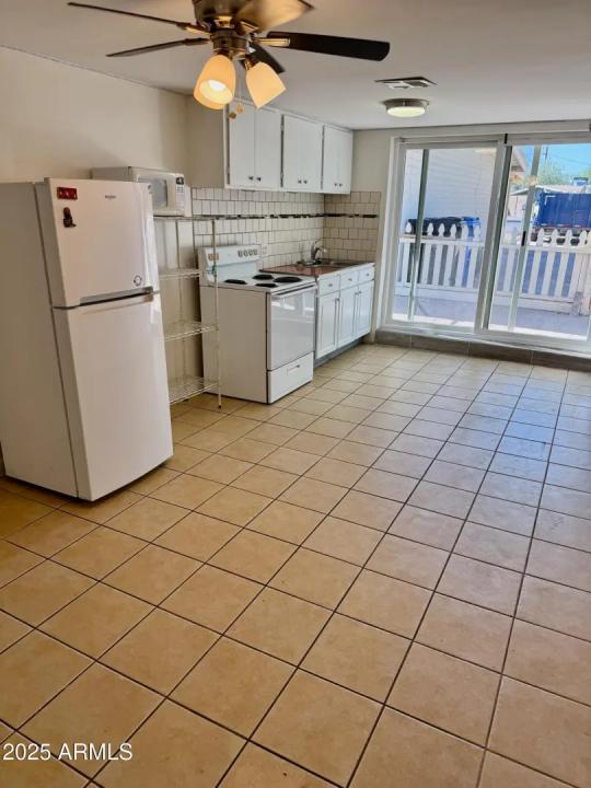 Real Estate Picture 17
