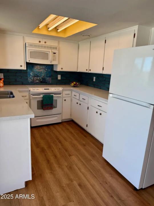 Real Estate Picture 6
